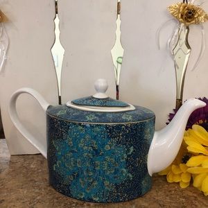 222 FIFTH PTS International Eva Opulent Blue Fine China Teapot Mint Condition